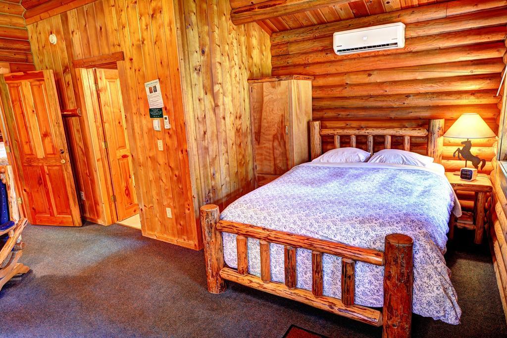 North Forty Resort Кълъмбия Фолс Екстериор снимка